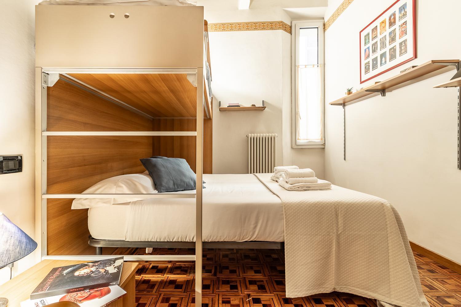 Spacious Apt With Kitchenette, Near Piazza Maggiore Bologna Luaran gambar