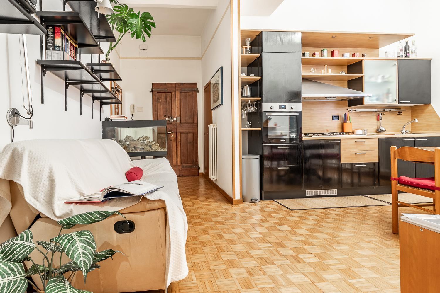 Spacious Apt With Kitchenette, Near Piazza Maggiore Bologna Luaran gambar