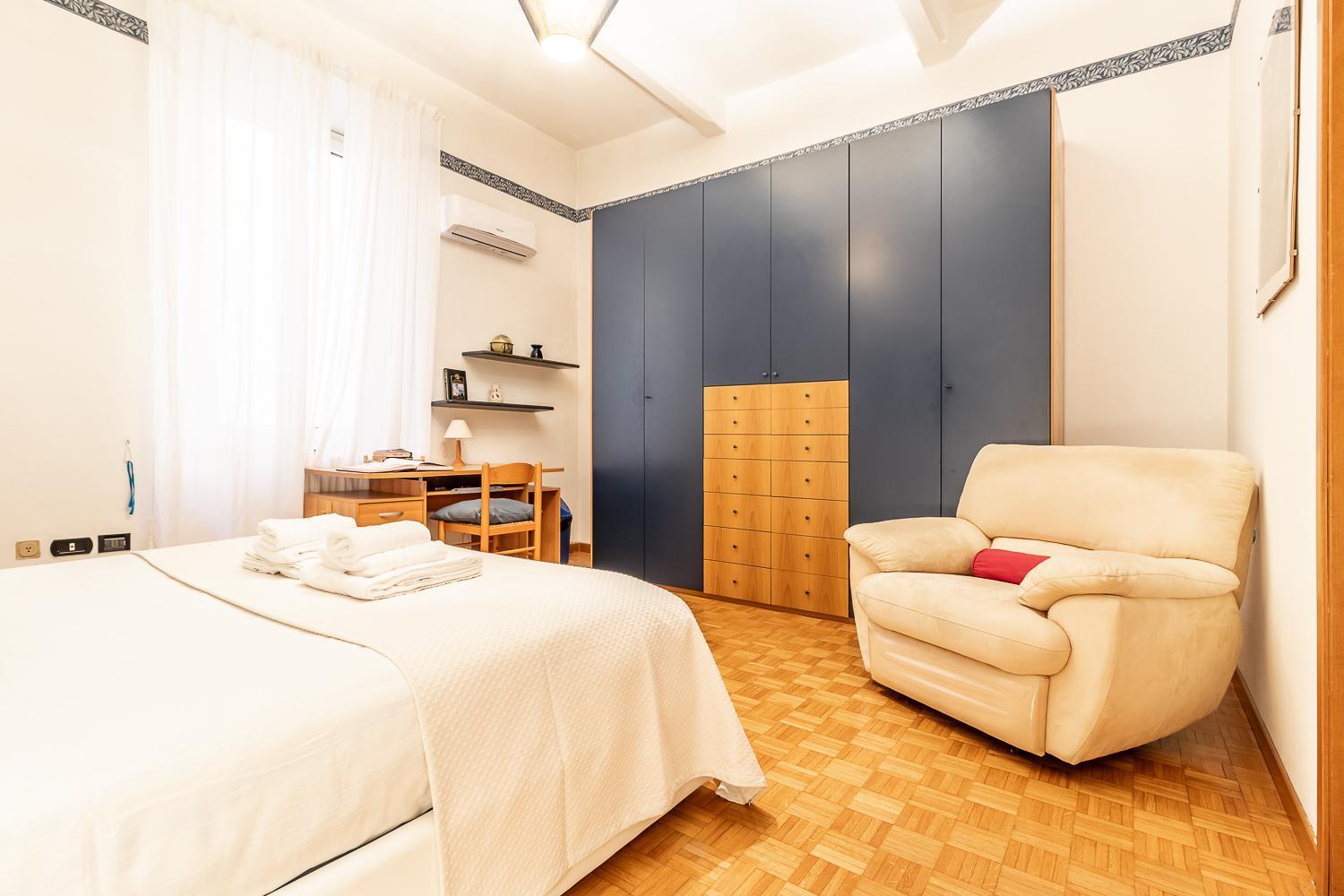 Spacious Apt With Kitchenette, Near Piazza Maggiore Bologna Luaran gambar