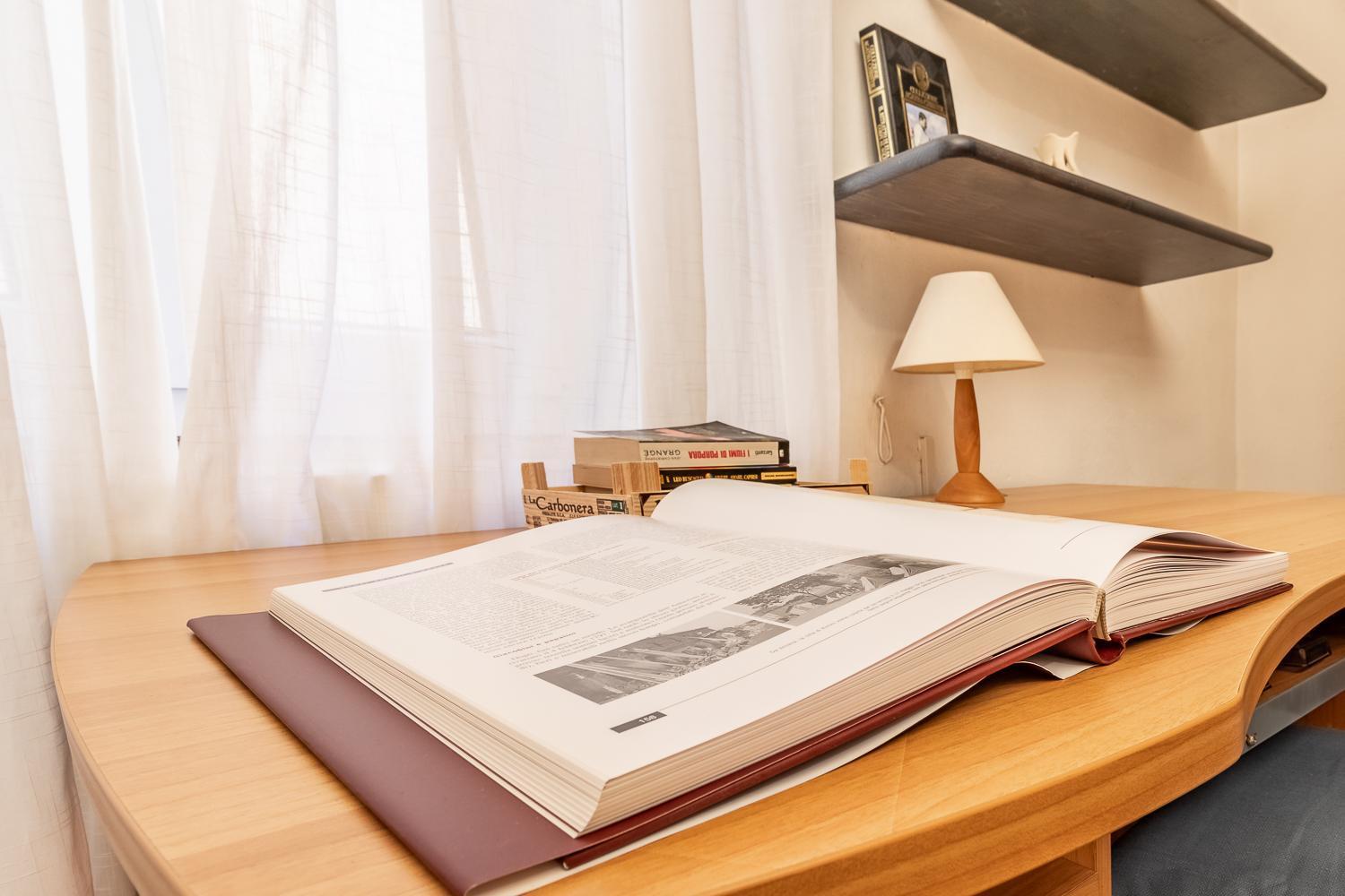 Spacious Apt With Kitchenette, Near Piazza Maggiore Bologna Luaran gambar